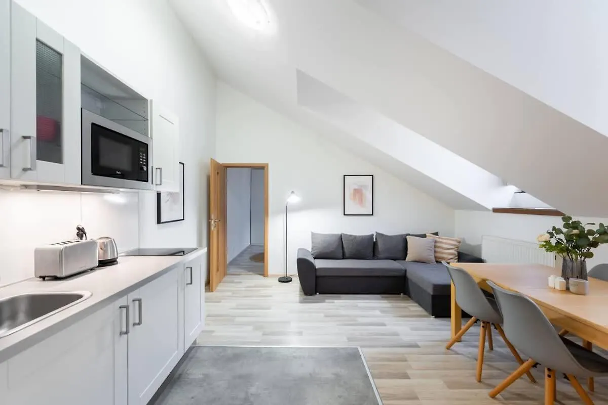 Elegant 4-Guest Retreat Near Old Town Apartamento Praga 0*,